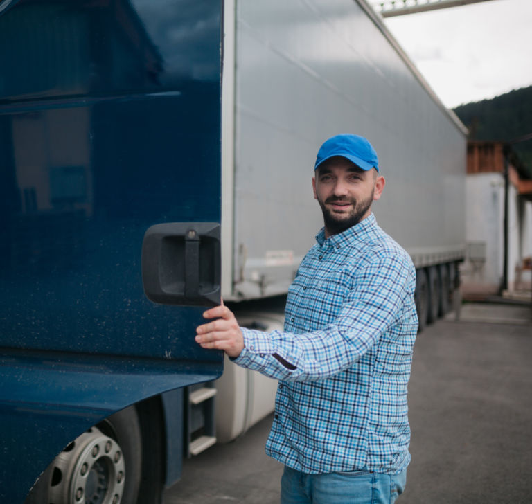 Thanksgiving on the road: tips for truckers to stay connected and safe