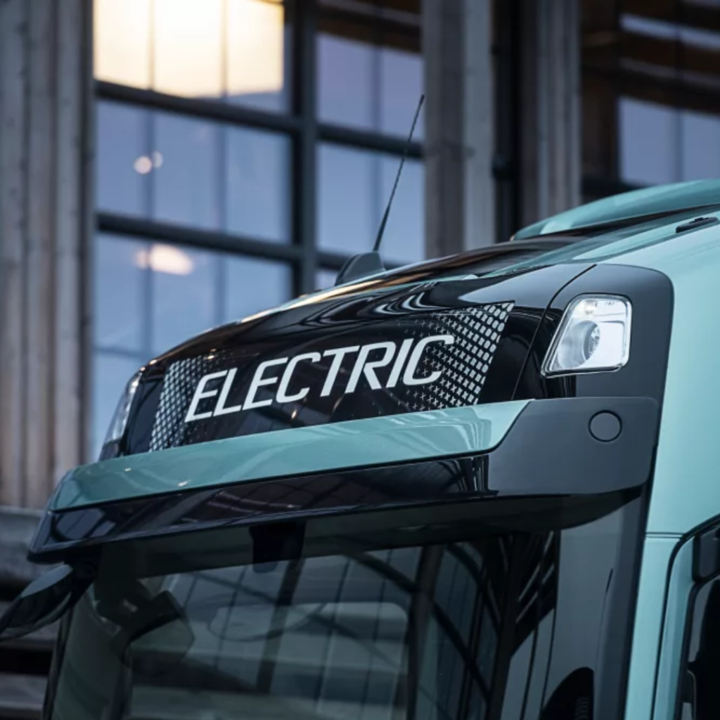 En la imagen se muestra el FH Electric de Volvo Trucks