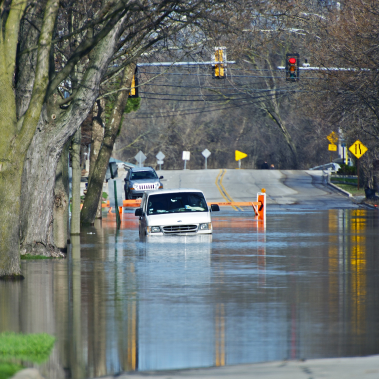 En la imagen se muestran calles inundadas