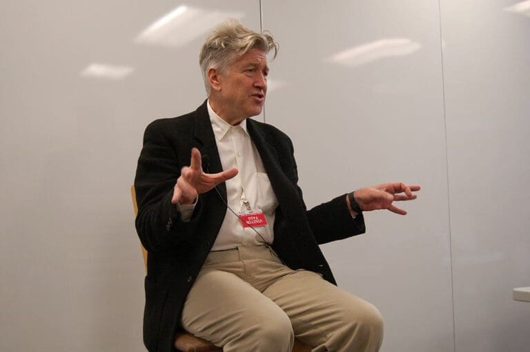 En la imagen se muestra la director de cine David Lynch