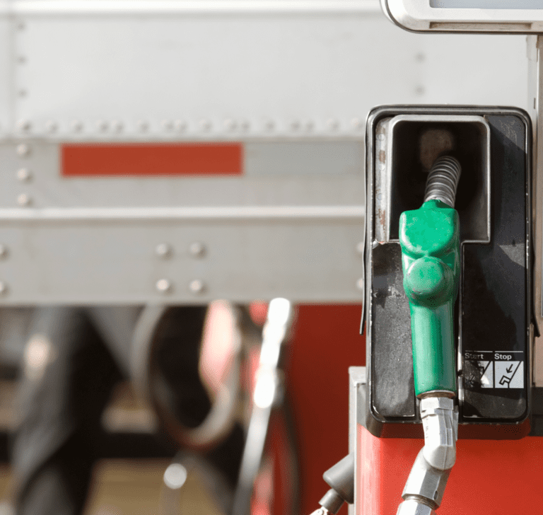 En la imagen se muestra una estación de carga de combustible