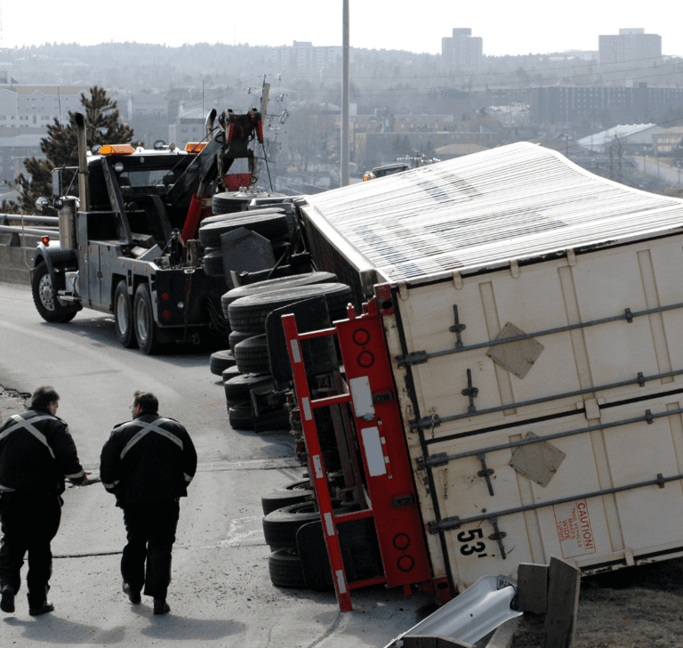 En la imagen se muestra un accidente de vehículos