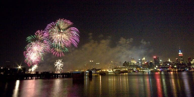Eventos de fuegos artificiales en EE.UU. para celebrar el 4 de julio