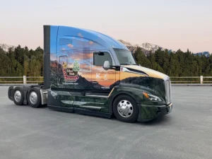 The 2025 Capitol Christmas Tree tour kicks off by the hand of Knight-Swift